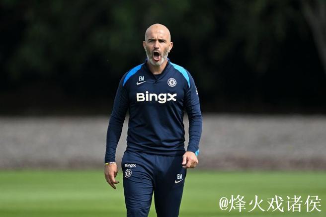 马雷斯卡质疑高层决策,卡拉格认为他下赛季难留蓝军 马雷斯卡质疑高层决策,卡拉格认为他下赛季难留蓝军